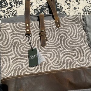 Myra weekender bag